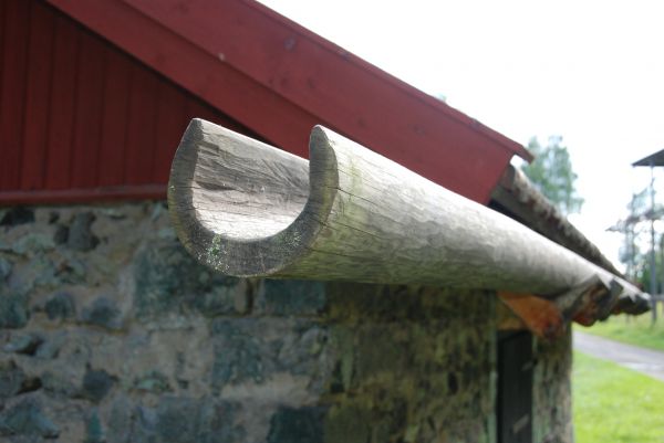 Wooden Gutter Repair in Denver