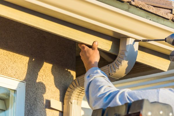 Aluminum Rain Gutter Service in Denver